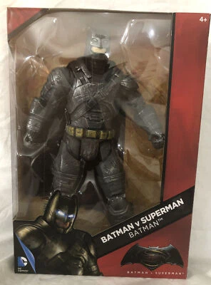 Figura de acción DC Comics Batman VS Superman Batman 12" Foto 1 de 3