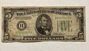 1934 A Series $5 Dollar Green Seal Lincoln Note, NICE / CRISP - Picture 1 of 2
