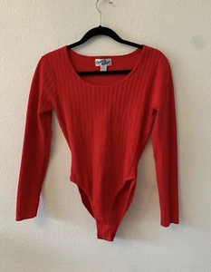 Vintage Betty Blue Red Long Sleeve Snap Bodysuit Size Large Textured - Picture 1 of 5