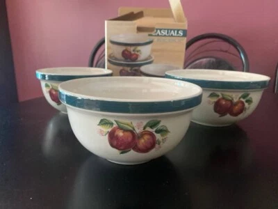 Casuals Set of 3 China Pearl Apples Stoneware Mixing Bowls Brand New - Image 1 of 4
