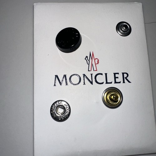 Moncler bottoni a pressione di ricambio e ricambi originali neri