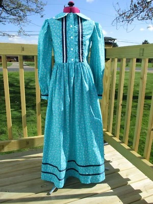 Girls' Pioneer/Victorian sz10("28.5-29" chest,24.5-25" waist)cotton calico dress - Image 1 of 4
