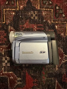 Panasonic PV-GS12 Mini DV Hybrid Camcorder - No Charger - Picture 1 of 4