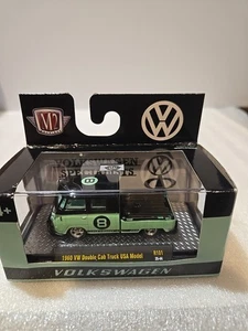 M2 Machines Auto-Thentics Series 101 : 1960 VW Double Cab Truck USA Model R101 - Picture 1 of 9