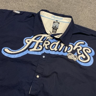 Camisa De Colección Y2K Akademiks Para Hombre Talla 3XL Bordada Azul Parche Abotonado Script Foto 1 de 4