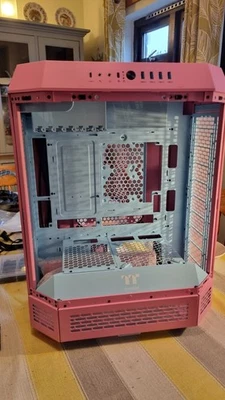 Thermaltake The Tower 600 Bubble Pink with Stand ATX - Image 1 of 4