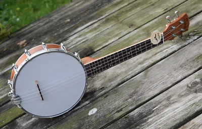 Banjolele Banjo Ukulele With Nice Gig Bag 12mm Padding (Canadian Brand) - Image 1 of 4