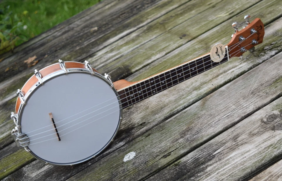Banjolele Banjo Ukulele With Nice Gig Bag 12mm Padding (Canadian Brand) - Image 1 of 4