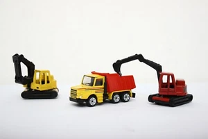 Die-cast toy cars SIKU 0801(red) + SIKU 0801(yellow) + SIKU 0808 - Picture 1 of 5