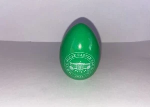 2023 Weißes Haus Holz Osterei grün Präsident Biden & Dr. Biden signiert - Bild 1 von 4