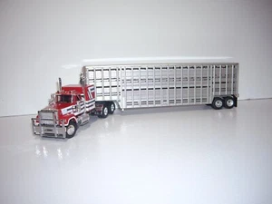 DCP PRIMERA MARCHA 1/64 MACK SUPERLINER 60" CAMA SIN GANADO WILSON 45' VINTAGE - Imagen 1 de 14