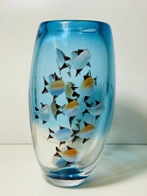 Vintage Murano Glass Aquarium Vase Fish Under Water 8 1/2” 22cm - Image 1 of 4