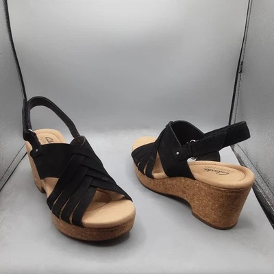 Sandalias Clarks Giselle Glow para mujer 6,5 M negras nobuck con tira trasera A223 Foto 1 de 4