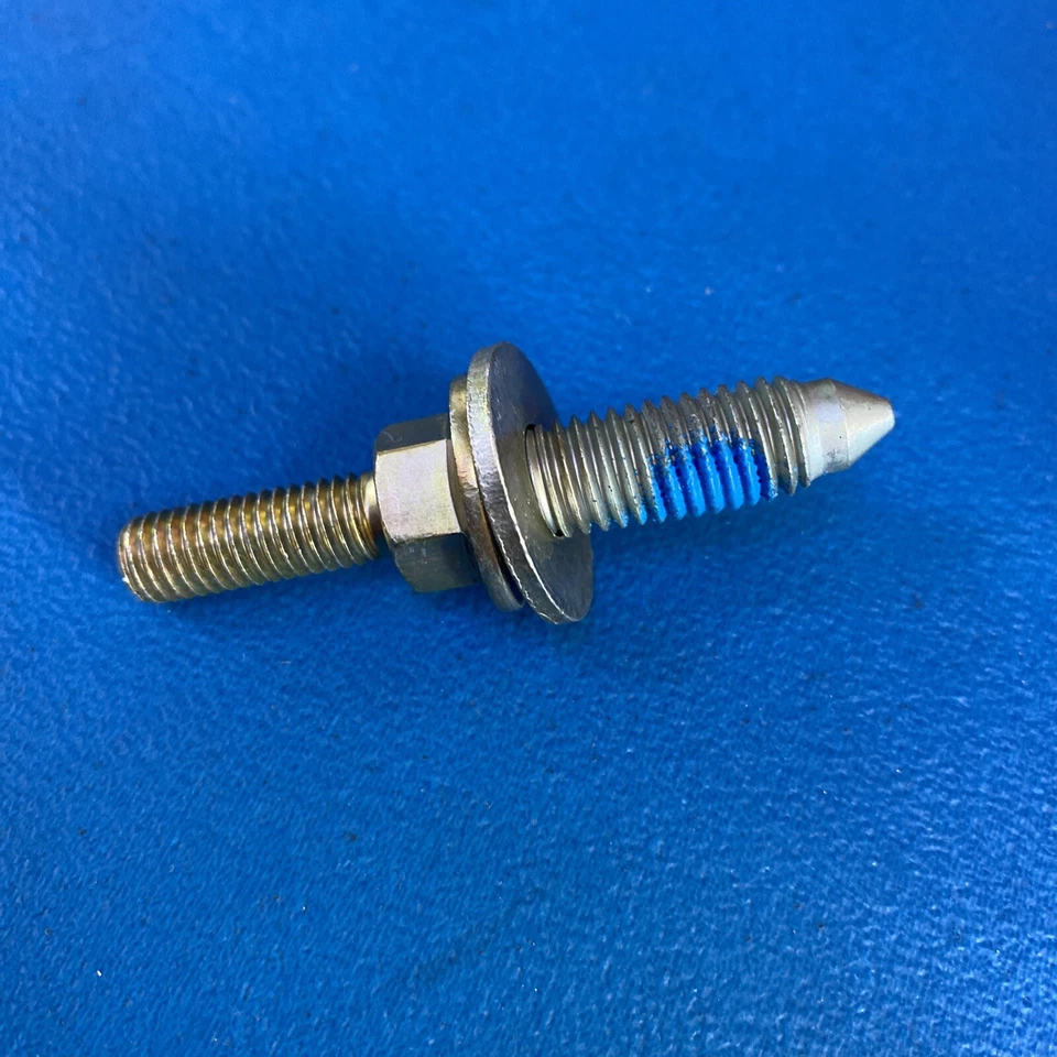 FORD FIESTA MK3 89-96 CATALITIC CONVERTER STUD 6839373 - SAME DAY DISPATCH - Image 1 of 1