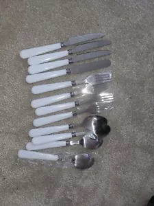 Cuchillo para cubiertos 12 piezas tenedor cuchara mango de plástico blanco y acero inoxidable - Imagen 1 de 1