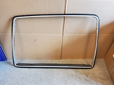 1990-1997 Lincoln Town carro Towncar passe janela traseira direita acabamento cromado moldura 1 - Imagem 1 de 4