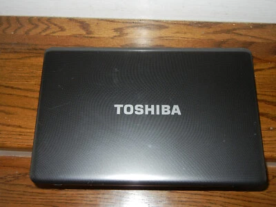Toshiba Satellite L675D S7052 - Изображение 1 из 4
