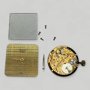 Vintage Chopard Genève Watch Movement | 18 Jewels | Adjusted to 5 Positions - Picture 1 of 7