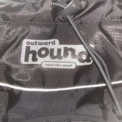 Portaperros Outward Hound Pup Pac paquete frontal pequeño de hasta 10 libras Foto 1 de 4