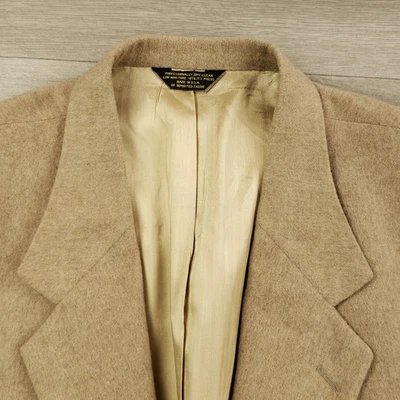 Bachrach Vtg Cashmere Blazer Men's 46L Classic Fit (fits 48) Tan 2 Btn Ventless - Image 1 of 4
