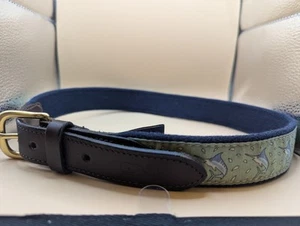 Vineyard Vines Sword Fish Boys Belt  Size 26 - Picture 1 of 3