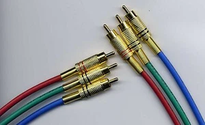 3 CAVI COMPONENT 150 cm, Red Green Blue COASSIALI 75 ohm, CONNETTORI RCA DORATI - Foto 1 di 1
