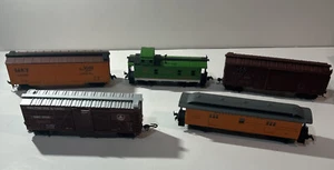 VTG Tyco HO Gauge Train Collection 5Pieces+ 1 Mystery Addition! - Picture 1 of 7