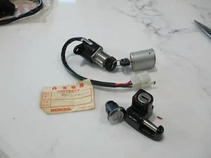 Nuevo juego de bloqueo de lote antiguo de Honda 35010-419-770 CM185 1979 - Imagen 1 de 1