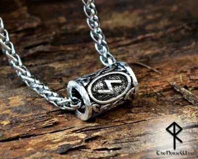 Collar Runa Vikinga Personalizado Personalizado Runas Nórdicas Colgante Amuleto Celta Pagano Foto 1 de 4