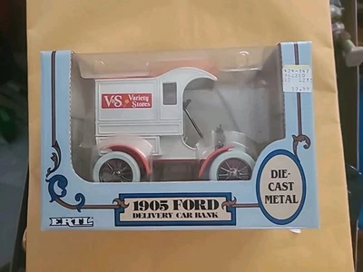1988 Ertl 1905 Ford Delivery Car Bank VARIETY STORES Die-cast Metal 1/25 Scale - Image 1 of 4