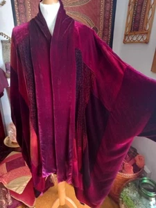 HAUTE COUTURE CHARLES & PATRICIA LESTER VINTAGE VELVET JACKET ART TO WEAR - Picture 1 of 17