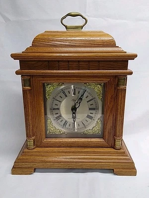 Vintage Elgin Quartz Westminster Chime Mantel Oak Wood Brass Clock Excellent - Image 1 of 4