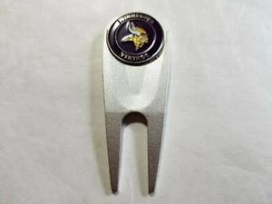Golf/ Minnesota Vikings Double Sided Ball Marker with Divot Tool - New!! - Picture 1 of 2
