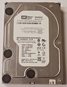 640 GB SATA Western Digital WD6400AAKS-22A7B0 7200rpm 16MB 3.5 " Hard Drive - Picture 1 of 1