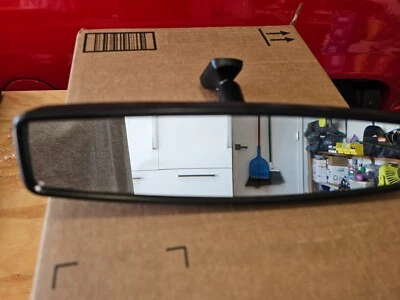 CHEVROLET SILVERADO 1500  REAR VIEW MIRROR OEM 2019 - 2023 - Image 1 of 3
