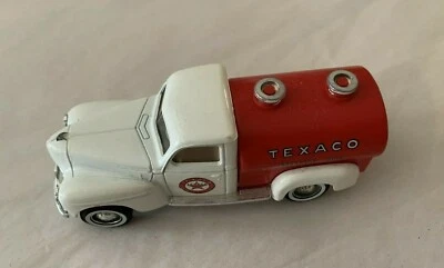 Solido Texaco diecast 1950 Dodge truck - Image 1 of 4