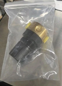 NUOVISSIMO Regolatore di pressione Parker - Watt R364-02C 1/4" NPT - Foto 1 di 4
