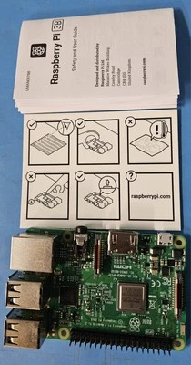 Raspberry Pi 3 Model B Quad Core 1.2ghz 64bit CPU 1gb RAM WiFi & Bluetooth 4.1 - Image 1 of 2