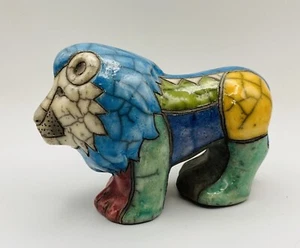 Statua statuina leone multicolore ceramica RAKU fatta a mano Sudafrica pesante - Foto 1 di 8