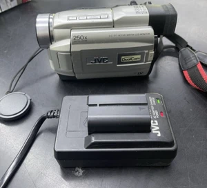 Videocámara digital JVC GR-DVL505U Mini DV DualCam - Imagen 1 de 9