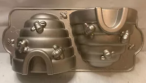 NordicWare BEEHIVE Cake Pan Hive Shape Cake I800 - Picture 1 of 10