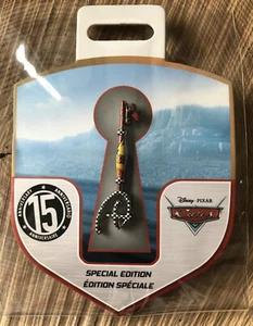 Pin’s Disney Store Clé Opening Ceremony 15e anniversaire de Cars Disney - Imagen 1 de 2