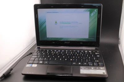 Acer Aspire One D257 Notebook 10.1" Intel Atom Windows 7 1GB Memory 250GB HDD - Image 1 of 4