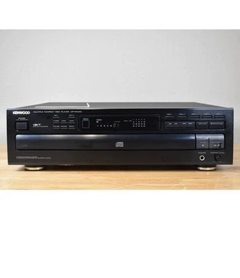 Reproductor de discos compactos múltiples Kenwood DP-R4440-1 BIT convertidor doble D/A con control remoto Foto 1 de 4