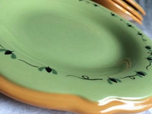 Pfaltzgraff Pistoulet Salad Plate Jana Kolpen Green Gold 2002 Vine Olive - Picture 1 of 9