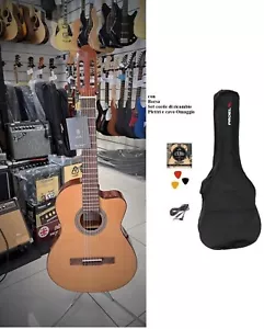 EKO VIBRA 150 CW EQ CHITARRA CLASSICA AMPLIFICATA KIT con Borsa + Corde + Cavo - Foto 1 di 13