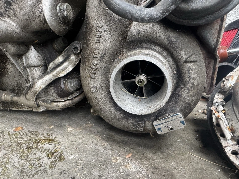 Cargador turbo original OG K04-022 para Audi S3 TT QUATTRO 1.8T 225hp 1999-2002 Foto 1 de 4