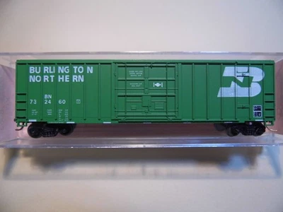 N - Roundhouse 8363 - 50' Boxcar, Burlington Northern 732460    LN  M-M couplers - Image 1 of 2