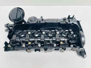 BMW E90 E91 F20 F21 F30 F31 F10 N47N Engine Valve Rocker Cover 8570828 #083 - Picture 1 of 7