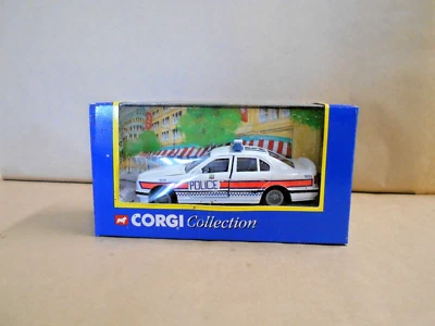 Corgi 57801 - BMW 525i Hampshire Police - White - image 1 of 4
